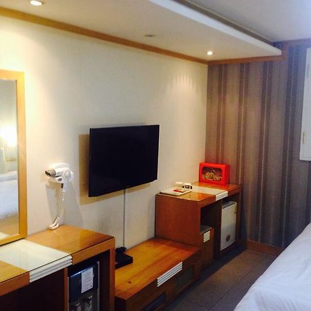 Bali Tourist Hotel Seoul Exteriör bild