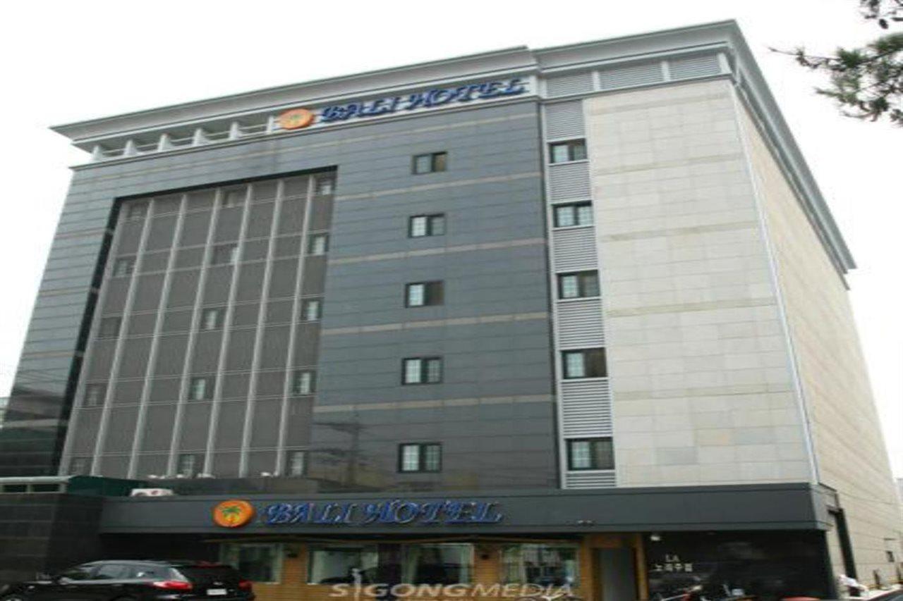 Bali Tourist Hotel Seoul Exteriör bild