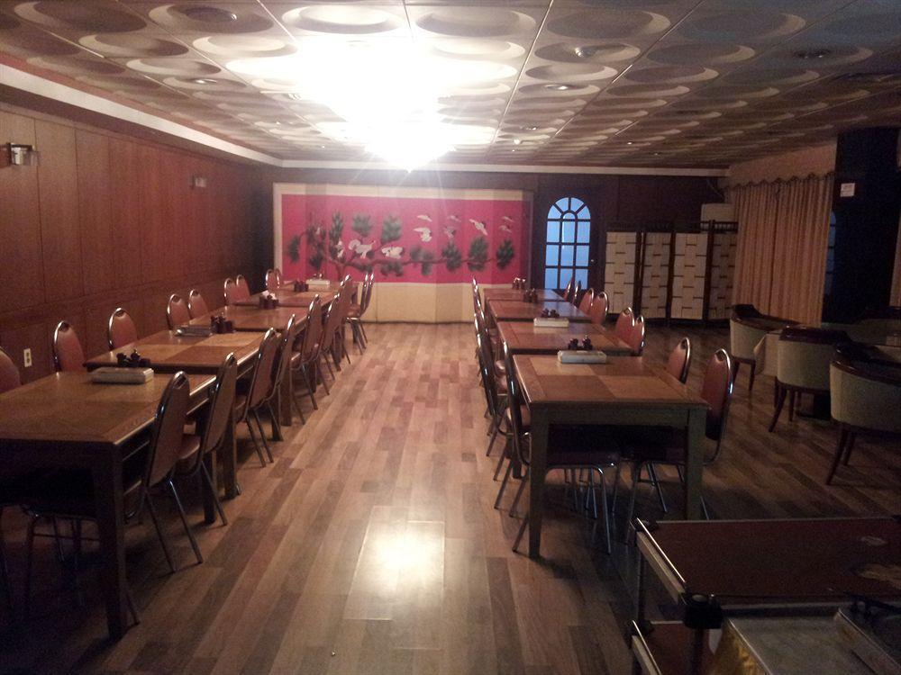 Bali Tourist Hotel Seoul Exteriör bild